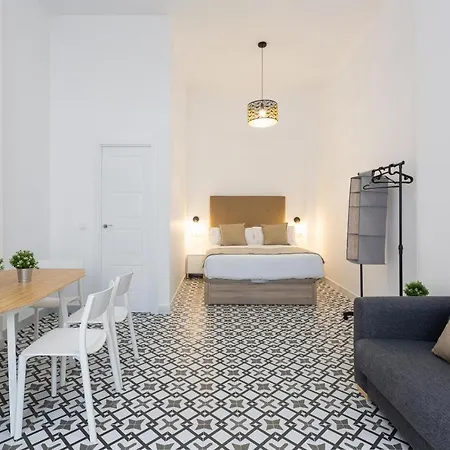 Holidays2malaga Picasuss Loft New Built Close Huelin And Promenade Apartamento